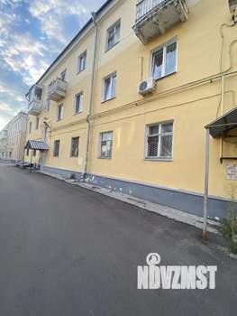 2-к квартира, вторичка, 56м2, 1/3 этаж