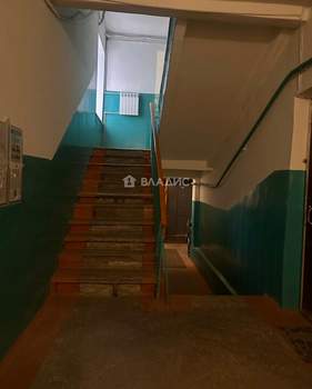 2-к квартира, вторичка, 56м2, 1/5 этаж