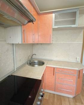 2-к квартира, вторичка, 44м2, 3/5 этаж