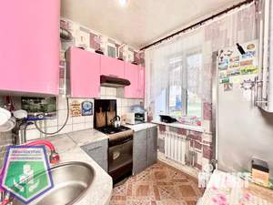 3-к квартира, вторичка, 53м2, 1/3 этаж