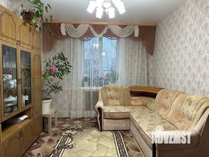 2-к квартира, вторичка, 64м2, 1/3 этаж