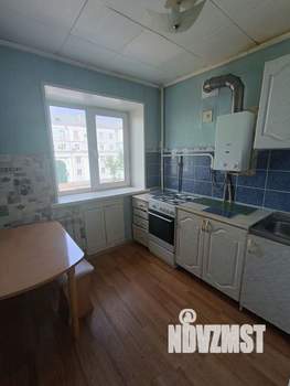 2-к квартира, вторичка, 42м2, 3/5 этаж