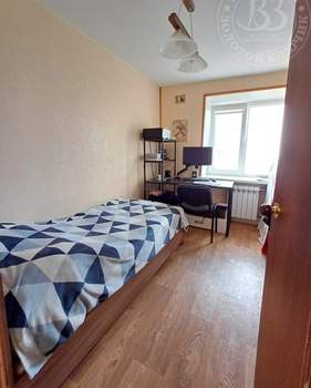4-к квартира, вторичка, 60м2, 5/5 этаж
