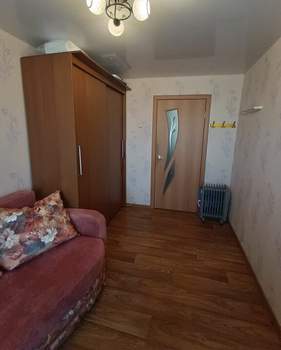 3-к квартира, вторичка, 58м2, 9/9 этаж