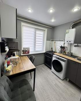 2-к квартира, вторичка, 46м2, 5/5 этаж
