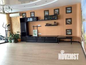 4-к квартира, вторичка, 122м2, 8/10 этаж