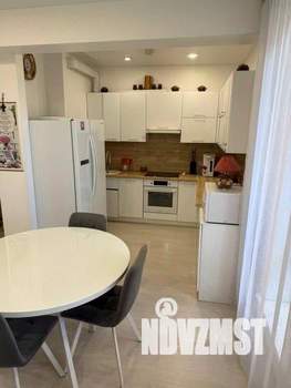 2-к квартира, вторичка, 64м2, 3/4 этаж