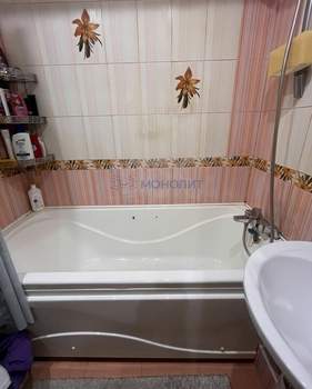 2-к квартира, вторичка, 52м2, 10/10 этаж