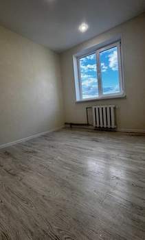 4-к квартира, вторичка, 58м2, 5/5 этаж