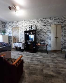 3-к квартира, вторичка, 42м2, 5/5 этаж