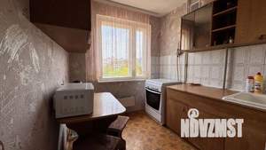 3-к квартира, вторичка, 63м2, 6/9 этаж