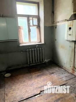 2-к квартира, вторичка, 52м2, 1/3 этаж