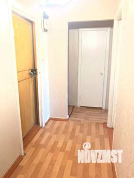 2-к квартира, вторичка, 43м2, 1/9 этаж