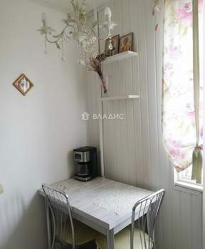 2-к квартира, вторичка, 44м2, 5/5 этаж