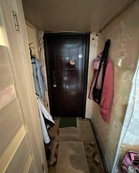 4-к квартира, вторичка, 58м2, 5/5 этаж