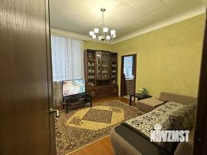 2-к квартира, вторичка, 42м2, 1/2 этаж