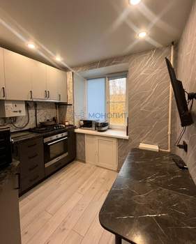 3-к квартира, вторичка, 63м2, 2/5 этаж