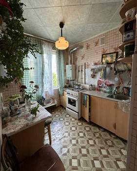 4-к квартира, вторичка, 58м2, 5/5 этаж