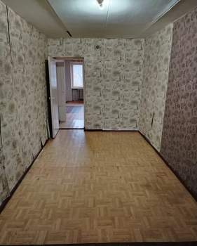 2-к квартира, вторичка, 45м2, 1/5 этаж