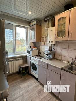 2-к квартира, вторичка, 41м2, 1/5 этаж