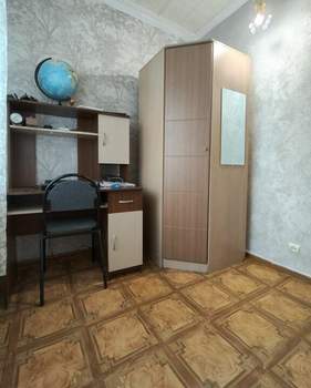 3-к квартира, вторичка, 42м2, 5/5 этаж