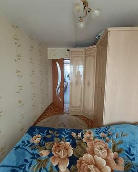 3-к квартира, вторичка, 58м2, 9/9 этаж