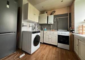 1-к квартира, вторичка, 42м2, 2/5 этаж