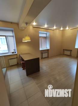 2-к квартира, вторичка, 54м2, 1/5 этаж